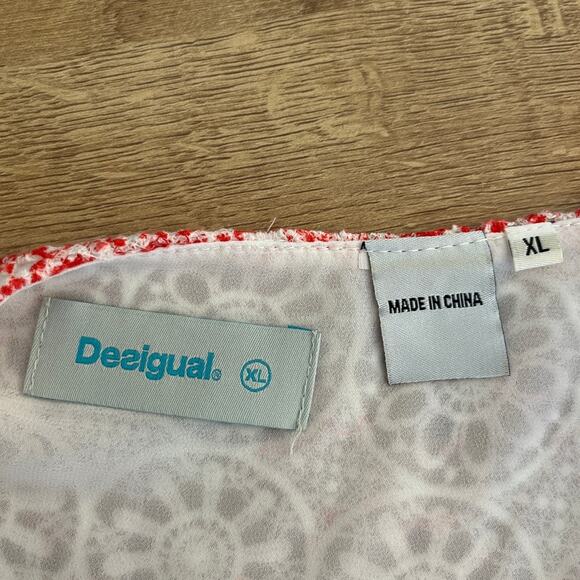 Desigual Womens Multicolor Abstract Eyelet Trim Tank Top Sz XL Artsy Art to Wear - Picture 3 of 6